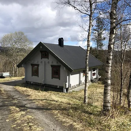 Timber Cabin, Centrally Located In Nyaraló